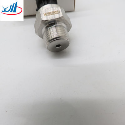 Sinotruk Howo Parts Good Performance Oil Pressure Sensor VG1092090311 Electronic oil pressure sensor Oil sensing plug