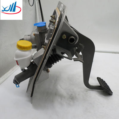 Iron Clutch Pedal Shacman Spare Parts AZ9725360024