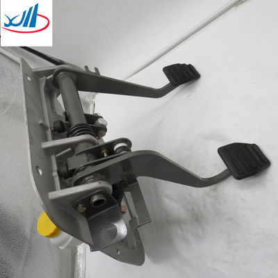 Iron Clutch Pedal Shacman Spare Parts AZ9725360024