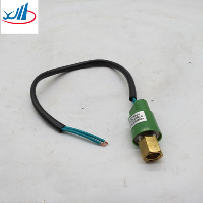 Truck Engine Spare Parts Sensor HFC-134a 2.65Mpa 1.65Mpa