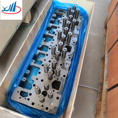 Truck Spare Parts Engine Cylinder Head Assy 2864028 4952829
