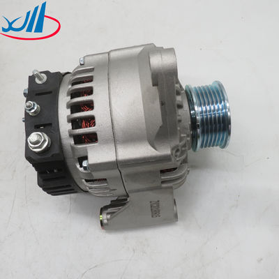 420Hp HOWO A7 D12 Spare Parts Engine Alternator VG1246090005