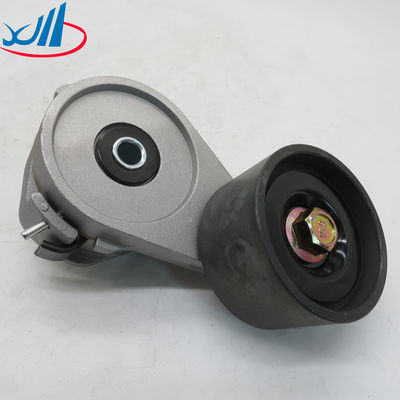 Original Sinotruk HOWO A7 Engine Parts Belt Tensioner Pulley VG1246060022