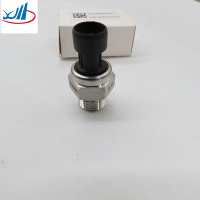 Sinotruk Howo Parts Good Performance Oil Pressure Sensor VG1092090311 Electronic oil pressure sensor Oil sensing plug